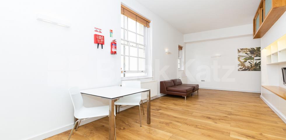 			ZONE 1 LOCATION, 2 Bedroom, 1 bath, 1 reception Apartment			 BYNG PLACE WC1E, RUSSELL SQUARE - EUSTON - FITZROVIA 